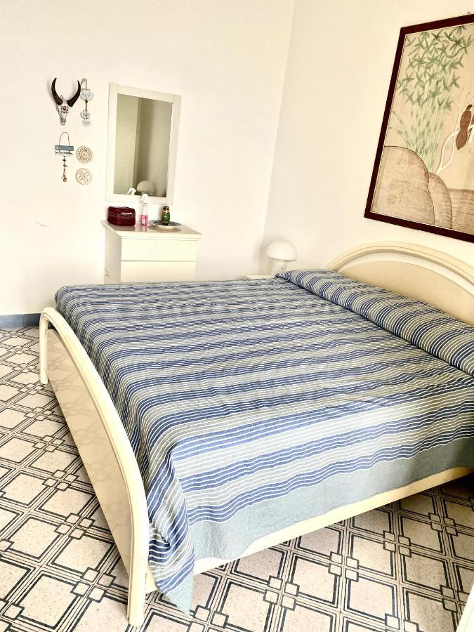 Lacco Ameno  Ischia - Panoramic Apartment On The Sea מראה חיצוני תמונה