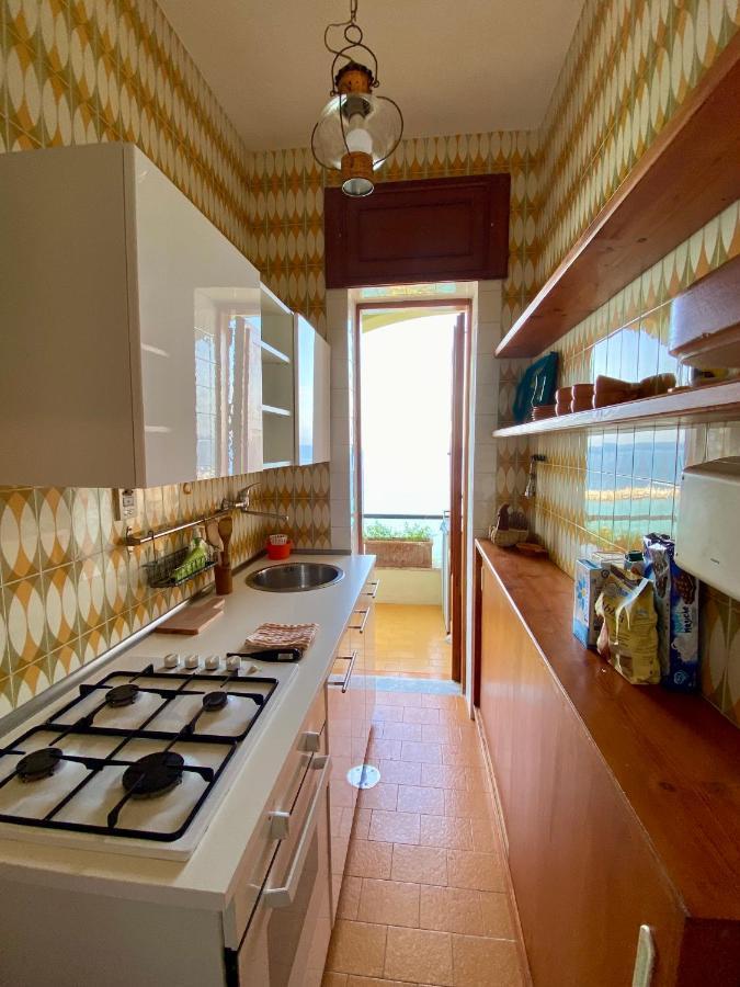 Lacco Ameno  Ischia - Panoramic Apartment On The Sea מראה חיצוני תמונה